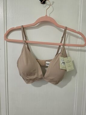 Calvin Klein Nude/Taupe Wireless Triangle Bralette